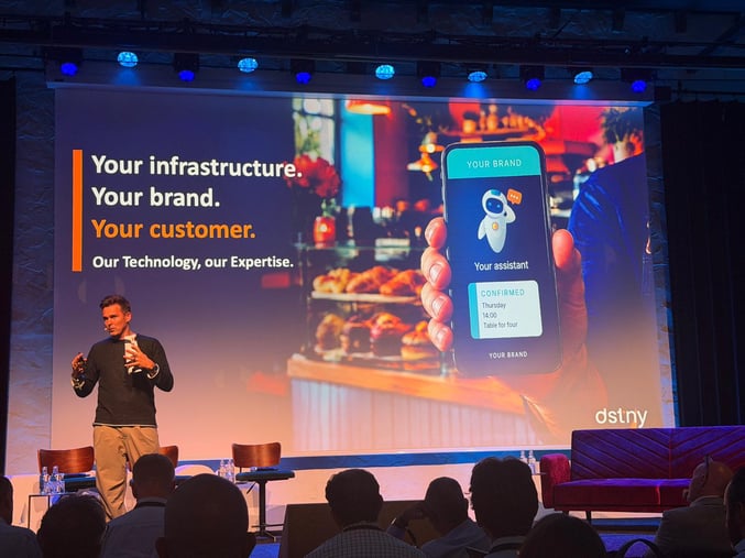 Daan on stage at Casa26 - Always-On Communications