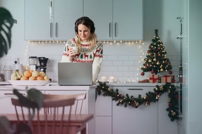 How hybrid provides work-life wins at Christmas