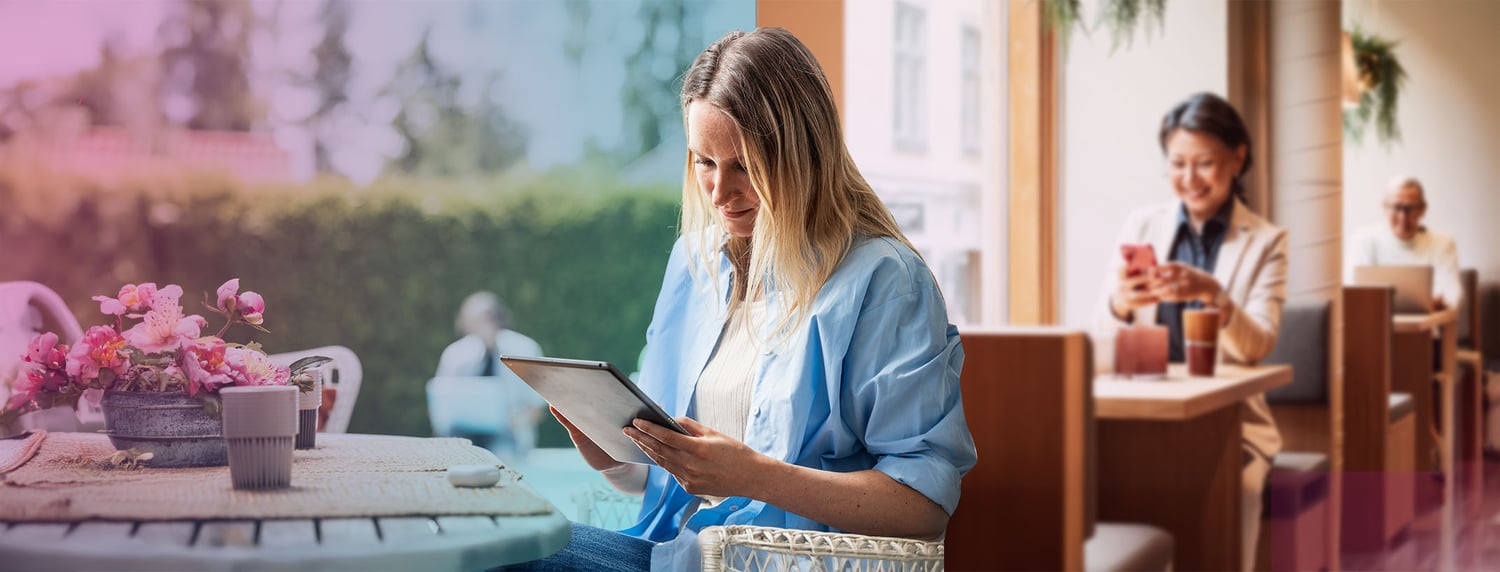 50-50-home-office-woman-tablet-blue-shirt-coffee-cup-dstny-4