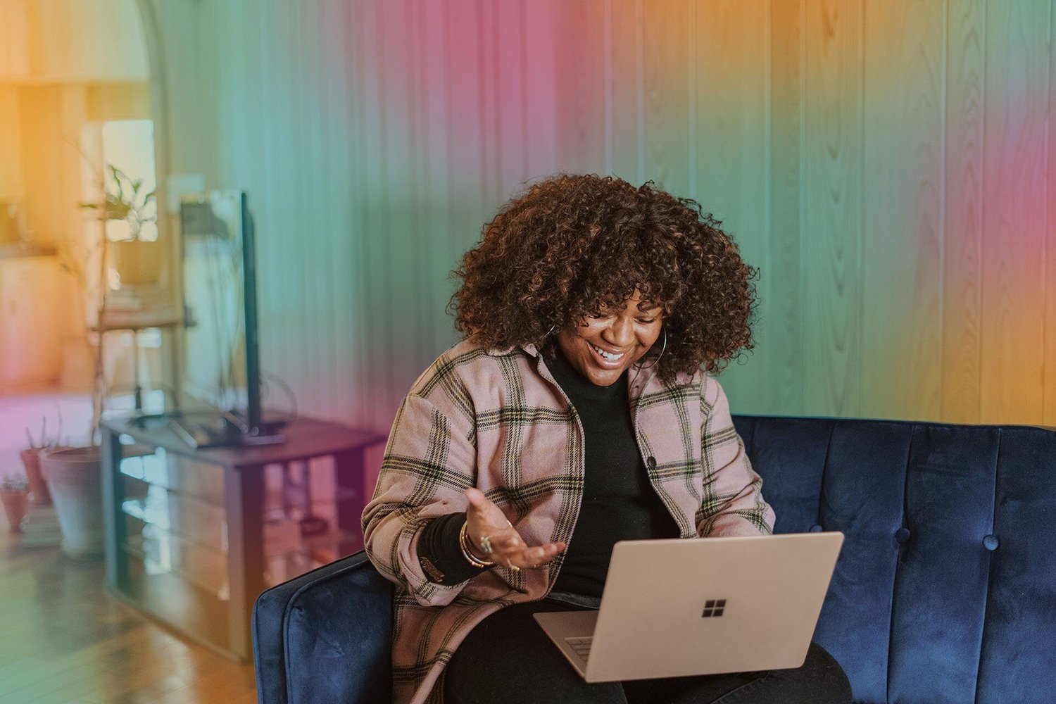 {slide.module_style.background.background_image.alt}