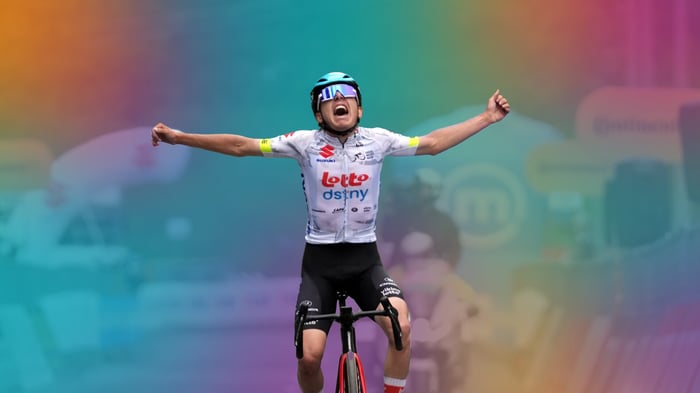 Maglia Rosa for Jarno Widar at Giro Next Gen!